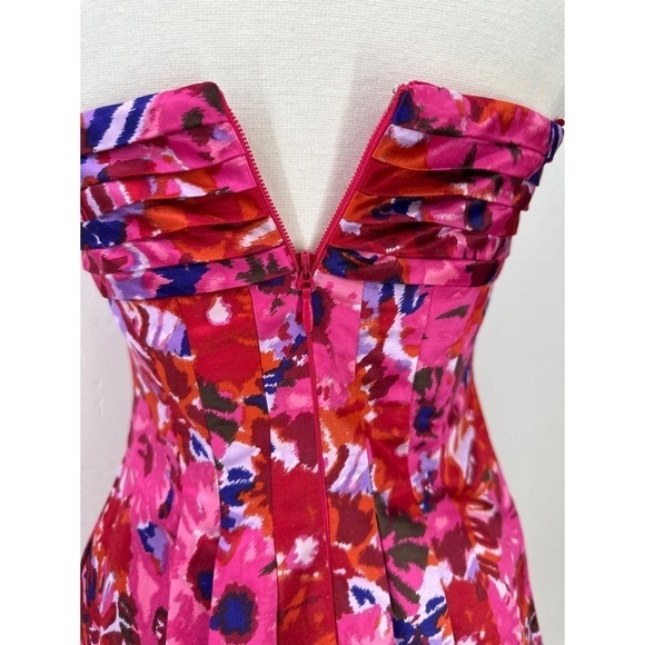 BCBGMaxAria Floral Bubble Strapless Mini Dress - Picture 5 of 11